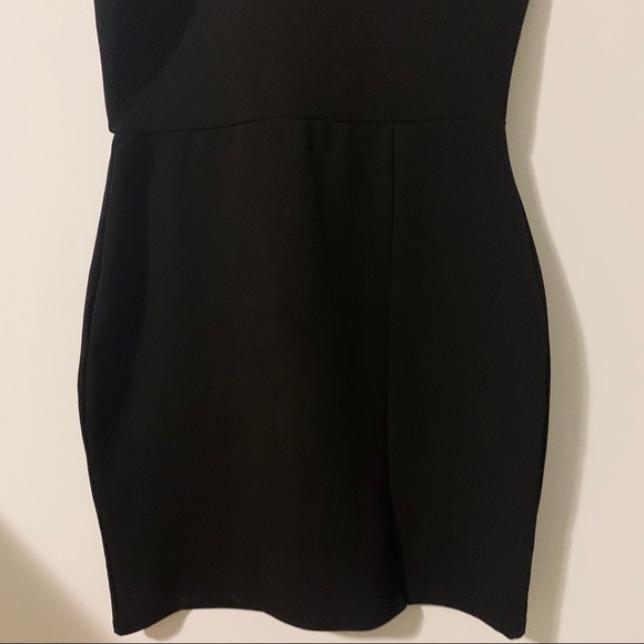Missguided Little Black Dress - Picture 5 of 5